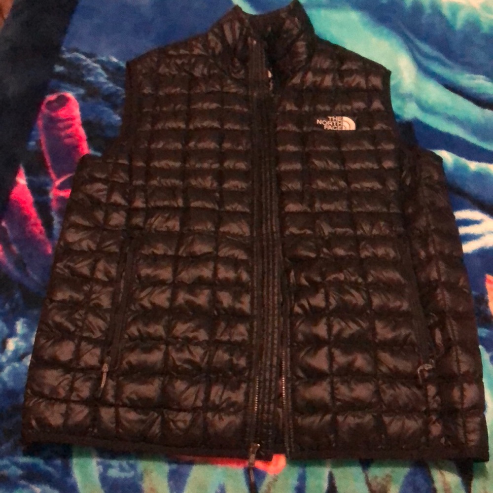 North face vest